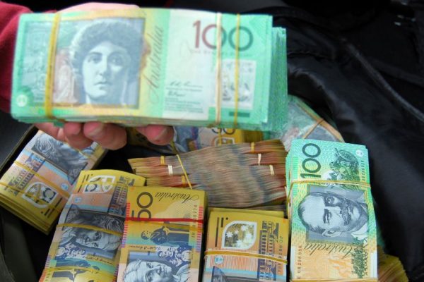 Fake Banknotes - Image 7